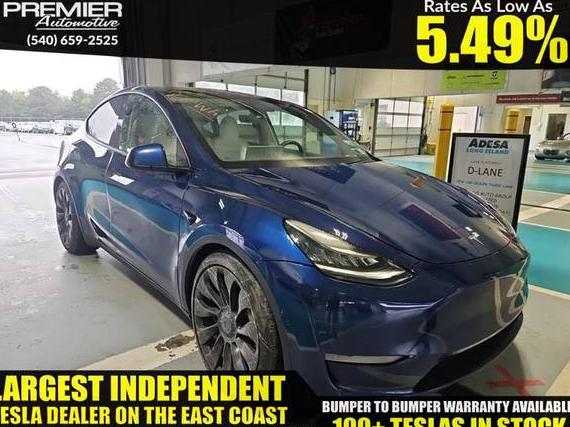TESLA MODEL Y 2021 5YJYGDEF0MF070253 image
